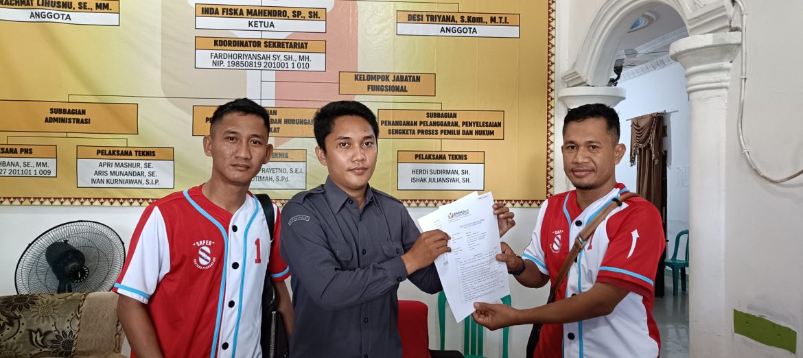 Putra SH Kuasa Hukum Win-Nata Laporkan Salah Satu Oknum ASN Tuba ke Bawaslu