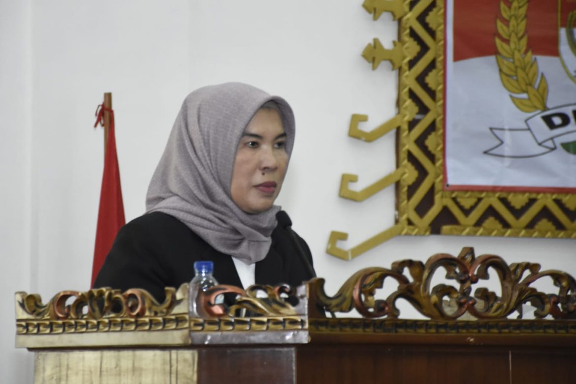 Pj Sekda Dra,Bayana Hadiri Pelantikan PAW Anggota DPRD Tubaba