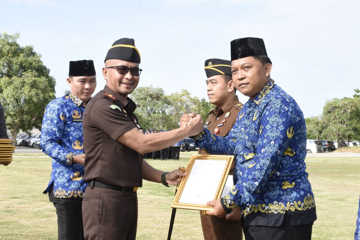 Beri Penghargaan, Kejari Tubaba : Korupsi Musuh Bersama