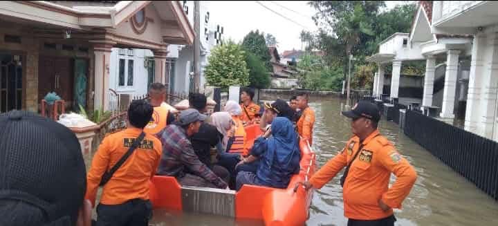 Curah Hujan Ekstrem Sebabkan Banjir di Lampung, Pemprov Tingkatkan Status Tanggap Darurat