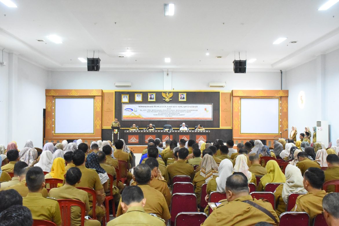 Pj Sekda Perana Buka Sosialisasi Pengelola Keuangan Daerah