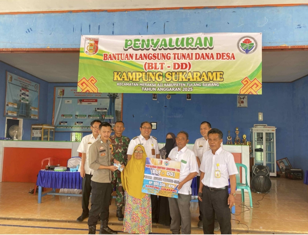 Kepala Kampung Sukarame Sujito Bagikan Blt Tahap 1 Kepada 26 Keluarga Penerima Manfaat ( KPM)