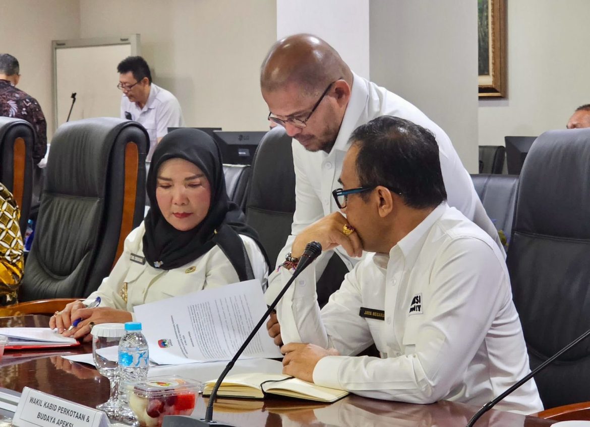 Hj. Eva Dwiana Kunker Ke Kantor Staf Kepresidenan RI