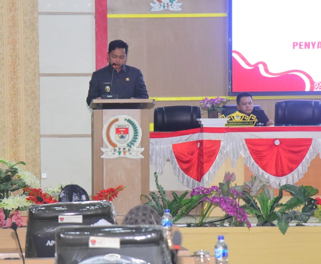 Wakil Bupati Mesuji M. Yugi Wicaksono Hadiri Rapat Paripurna Pembahasan Pertanggungjawaban APBD 2024