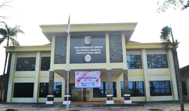 Pegawai Honorer Dinas PPKB Tulang Bawang Keluhkan Beban Biaya Pajak dan Pemeliharaan Kendaraan Dinas